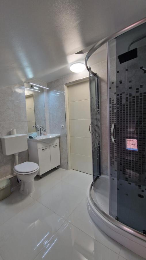 Apartmani Sky 1 2 3 Брчко Екстер'єр фото